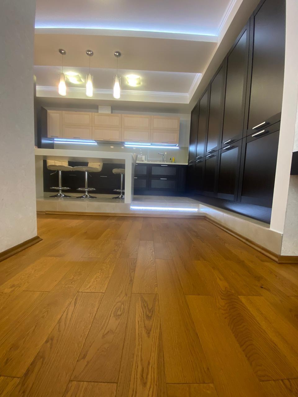 Продажа 2-комнатной квартиры 140 м², Кловский спуск, 7А