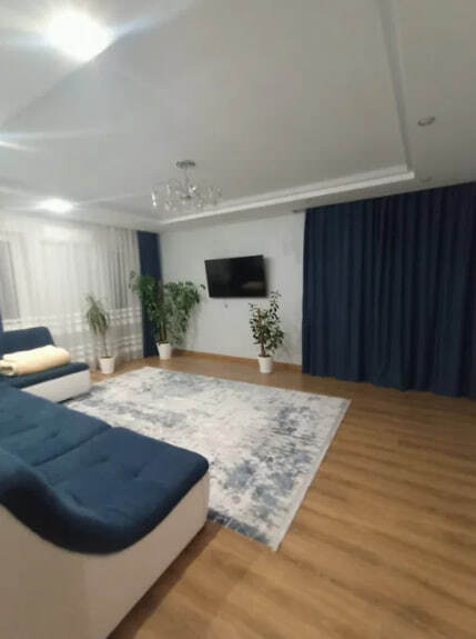 Продажа 3-комнатной квартиры 113 м², Заливная ул.