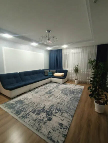 Продажа 3-комнатной квартиры 113 м², Заливная ул.