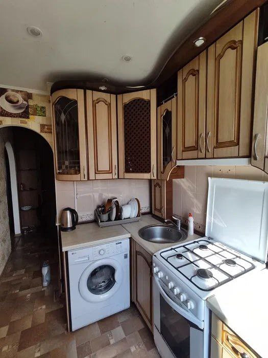 Продажа 1-комнатной квартиры 33 м², Нижнесыроватская ул.