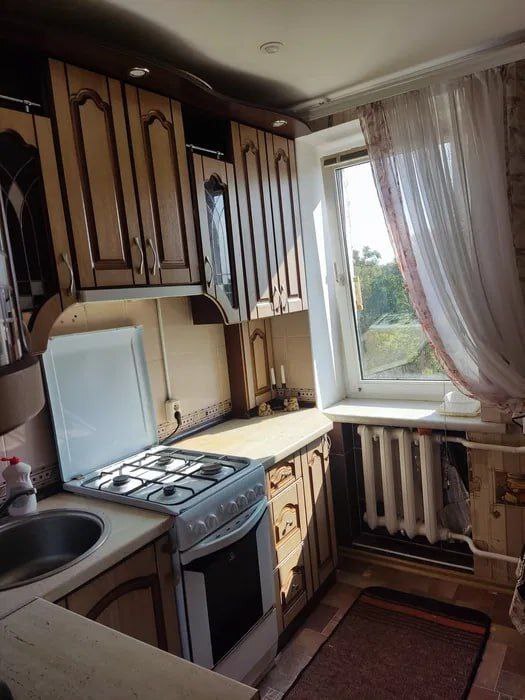 Продажа 1-комнатной квартиры 33 м², Нижнесыроватская ул.