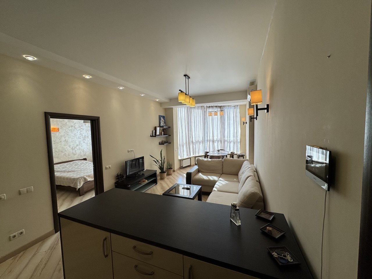 Продажа 2-комнатной квартиры 63 м², 40-летия Обороны Одессы ул., Армейскаая 8г