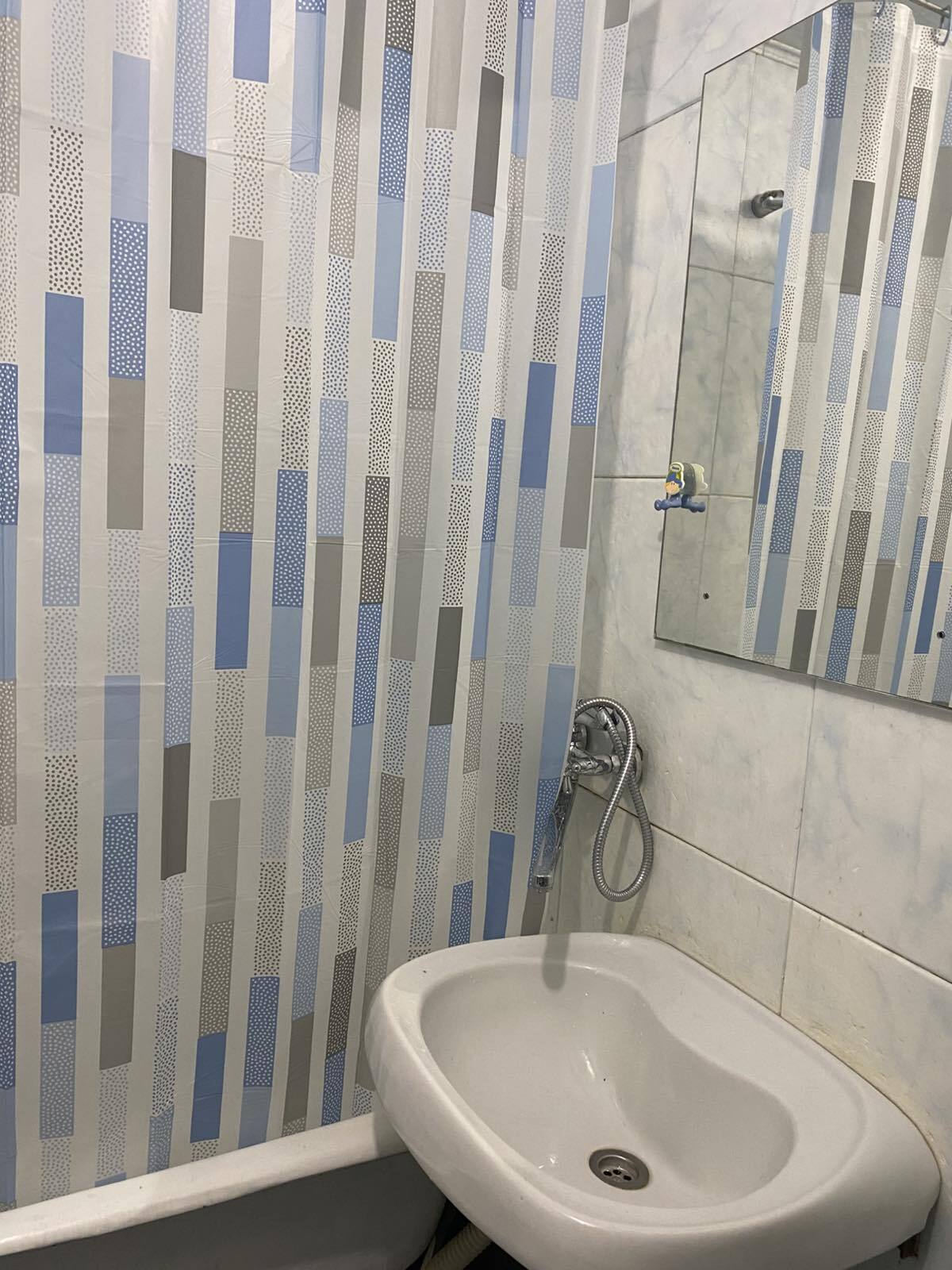 Оренда 2-кімнатної квартири 53 м², Героїв Дніпра вул., пр