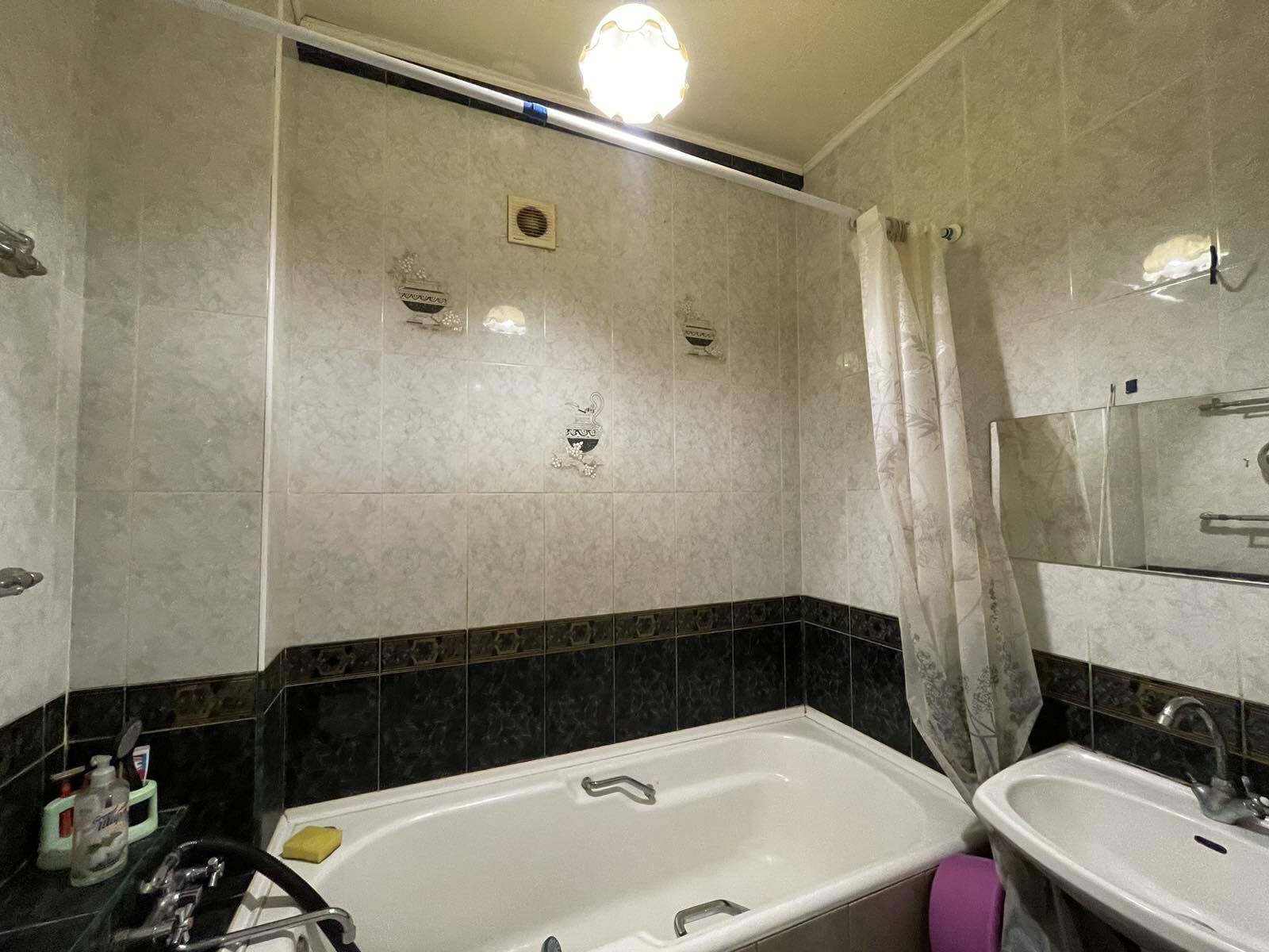 Аренда 3-комнатной квартиры 65 м², Караваева ул., 7
