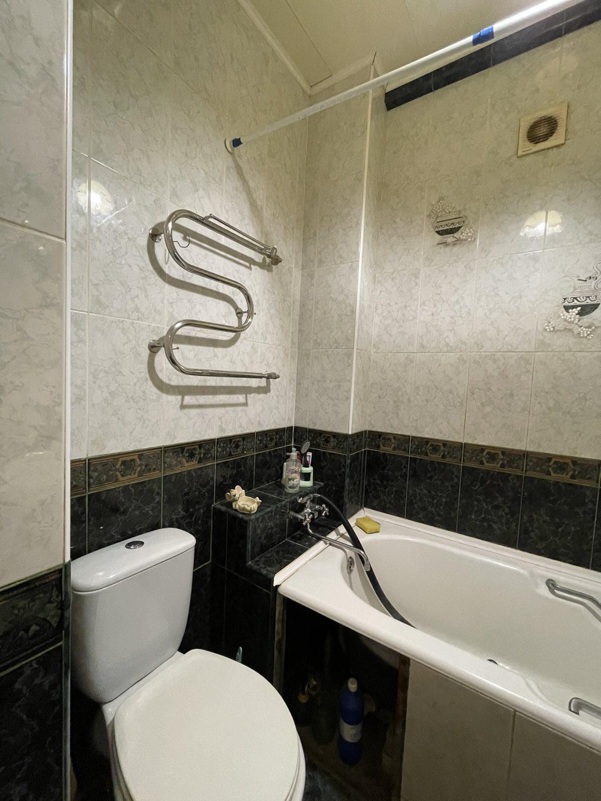 Аренда 3-комнатной квартиры 65 м², Караваева ул., 7
