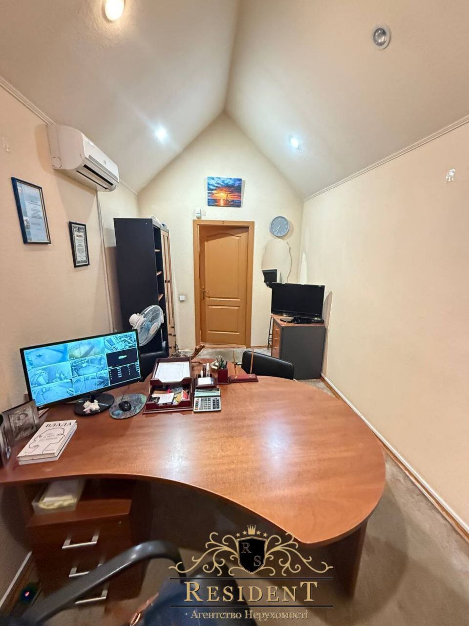 Продаж приміщення вільного призначення 185 м², Набережна Заводська вул.
