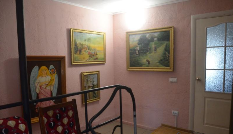 Продажа дома 200 м², Черноморского Казачества ул.