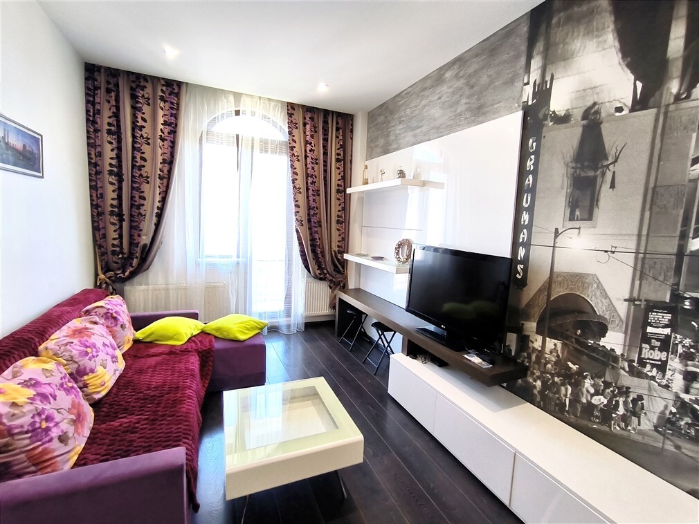 2-комнатная квартира посуточно 57 м², Грецька вул. буд.5