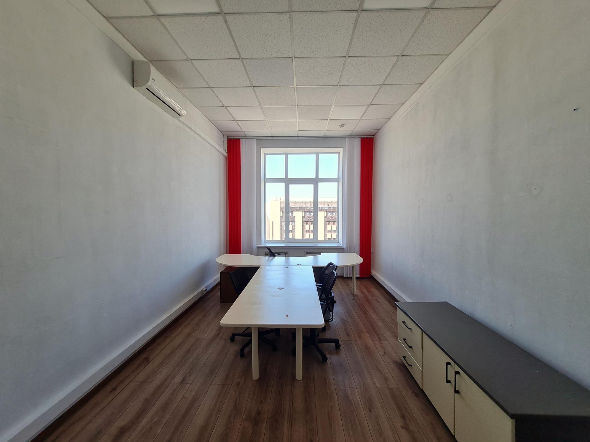 Аренда офиса 20 м², Крещатик ул., 7/11