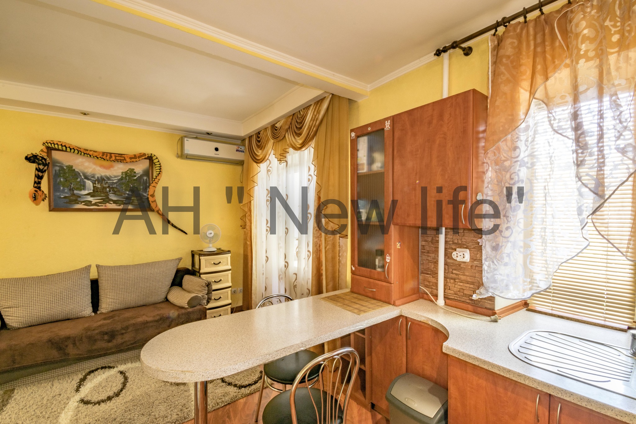 Продажа 2-комнатной квартиры 46 м², Петропавловская ул.