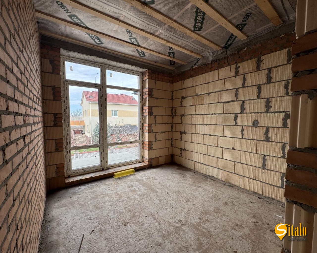 Продаж будинку 120 м²