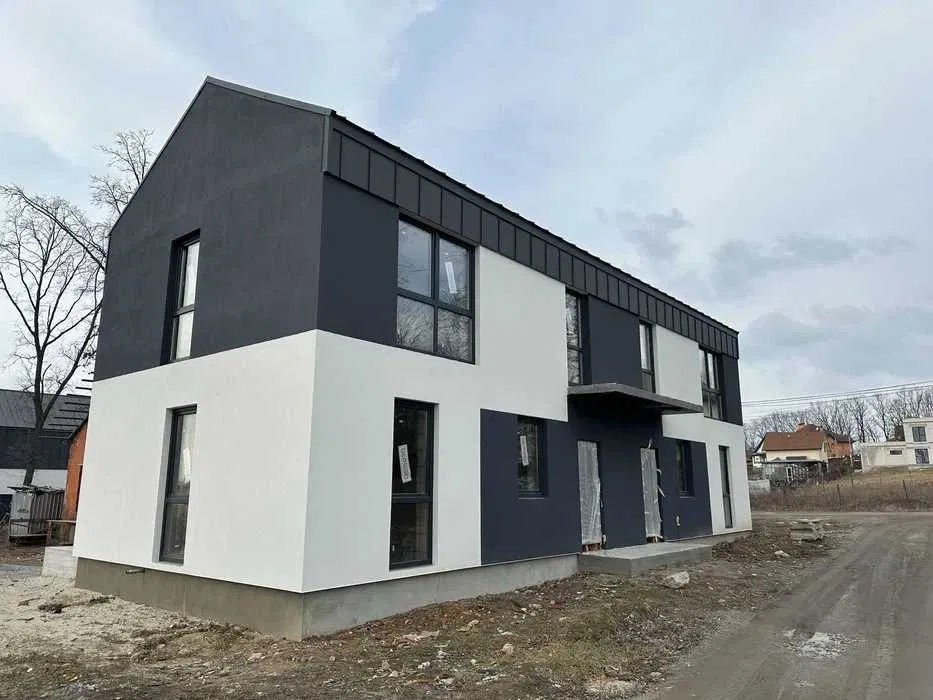 Продаж дуплексу 90 м²