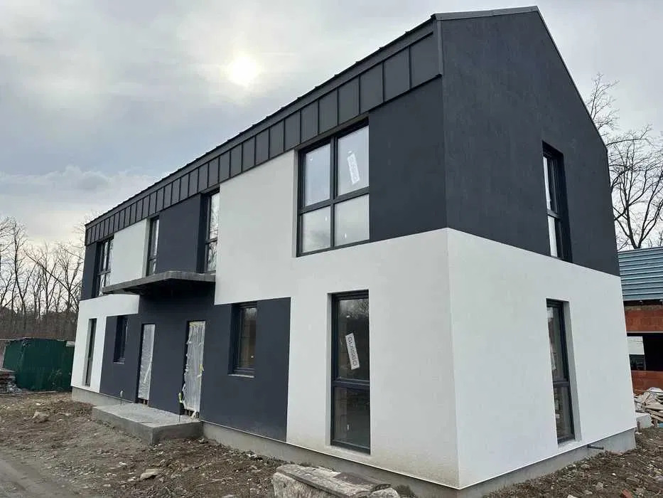 Продаж дуплексу 90 м²