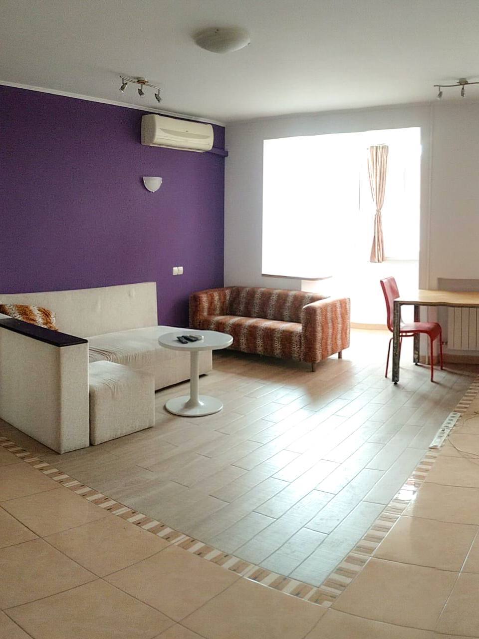 Оренда 2-кімнатної квартири 61 м², Шовковична вул.