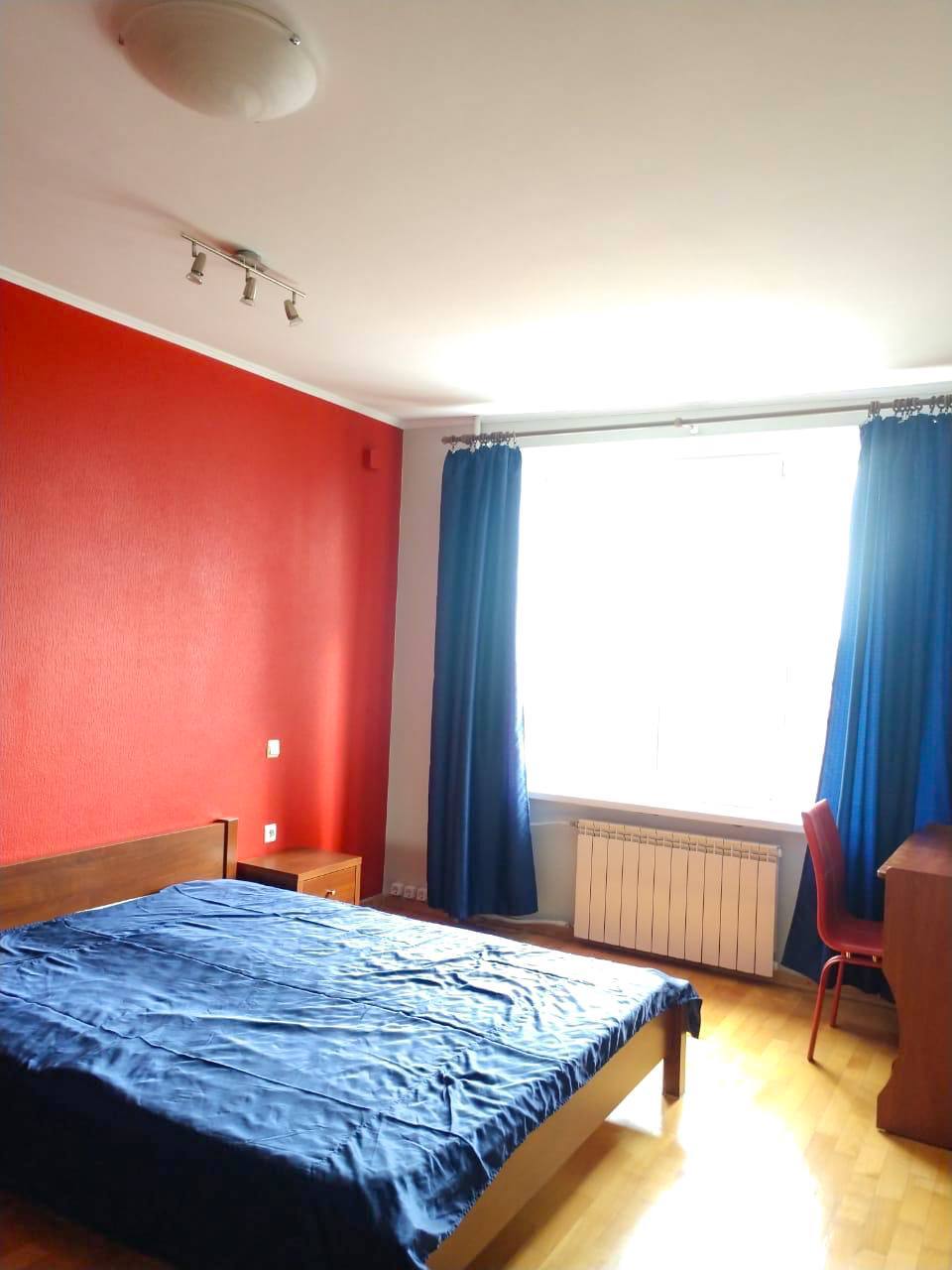 Оренда 2-кімнатної квартири 61 м², Шовковична вул.
