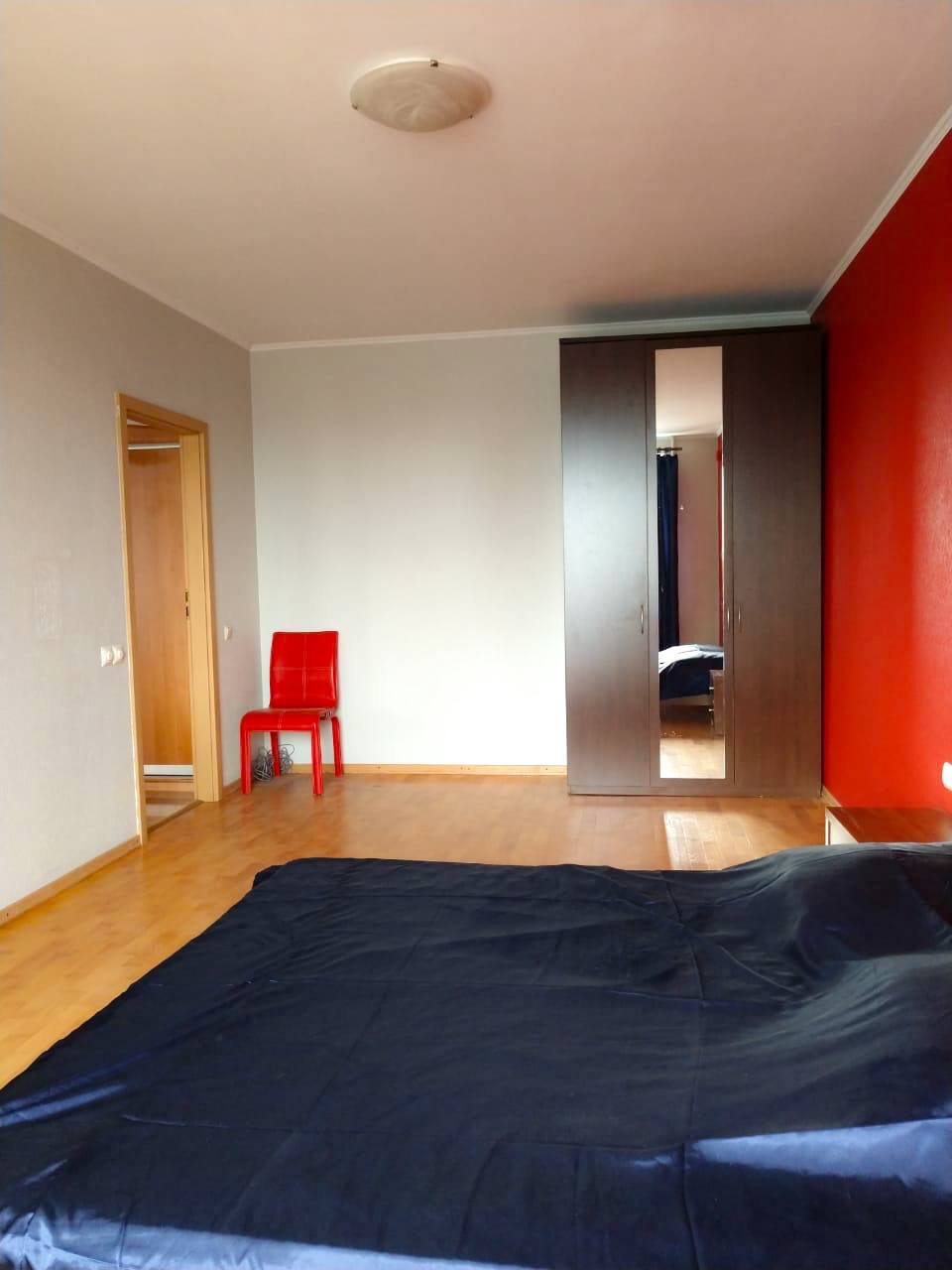 Оренда 2-кімнатної квартири 61 м², Шовковична вул.