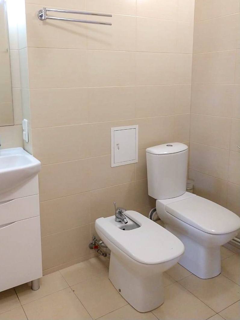 Оренда 2-кімнатної квартири 61 м², Шовковична вул.