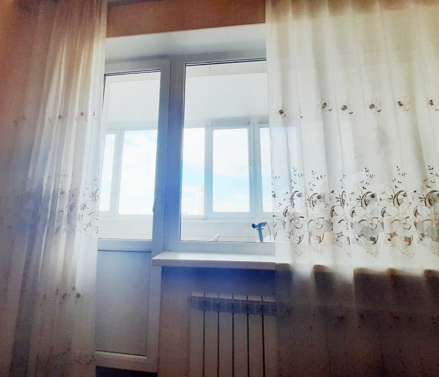 Аренда 3-комнатной квартиры 82 м², Михаила Омельяновича-Павленко ул., 13