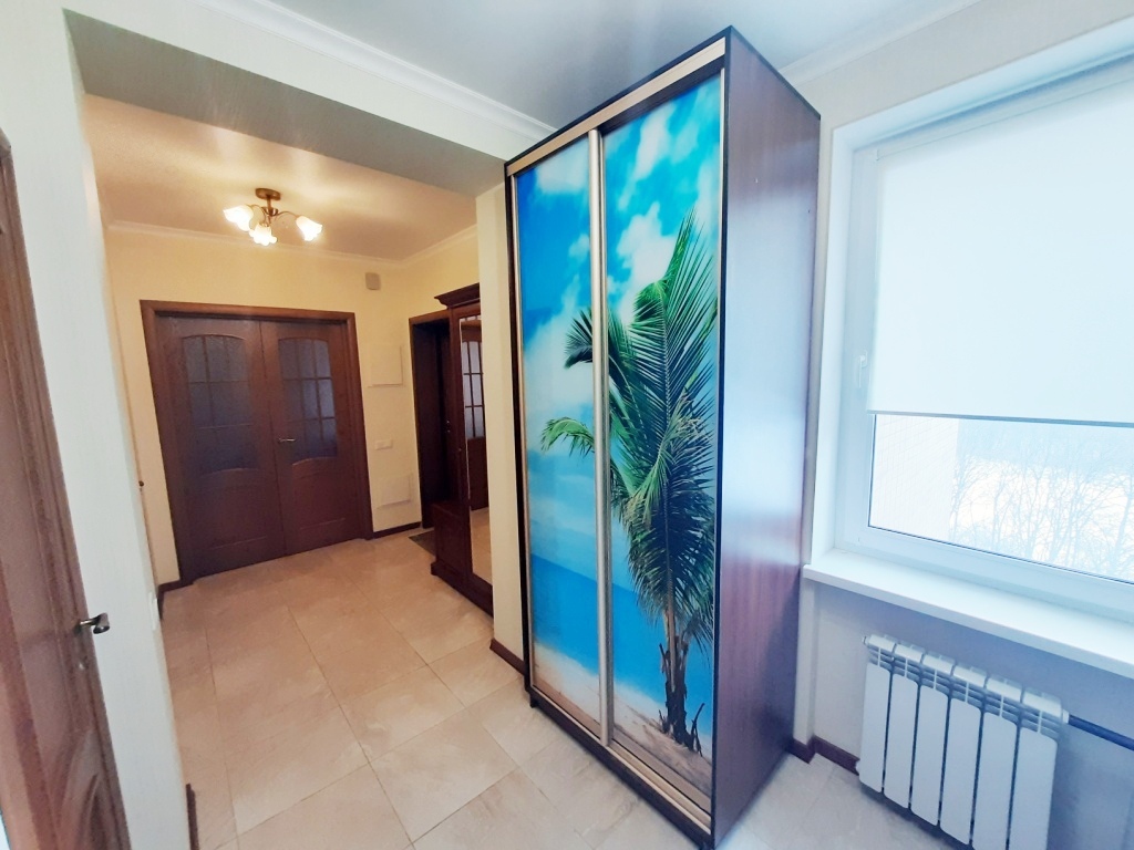 Аренда 3-комнатной квартиры 82 м², Михаила Омельяновича-Павленко ул., 13