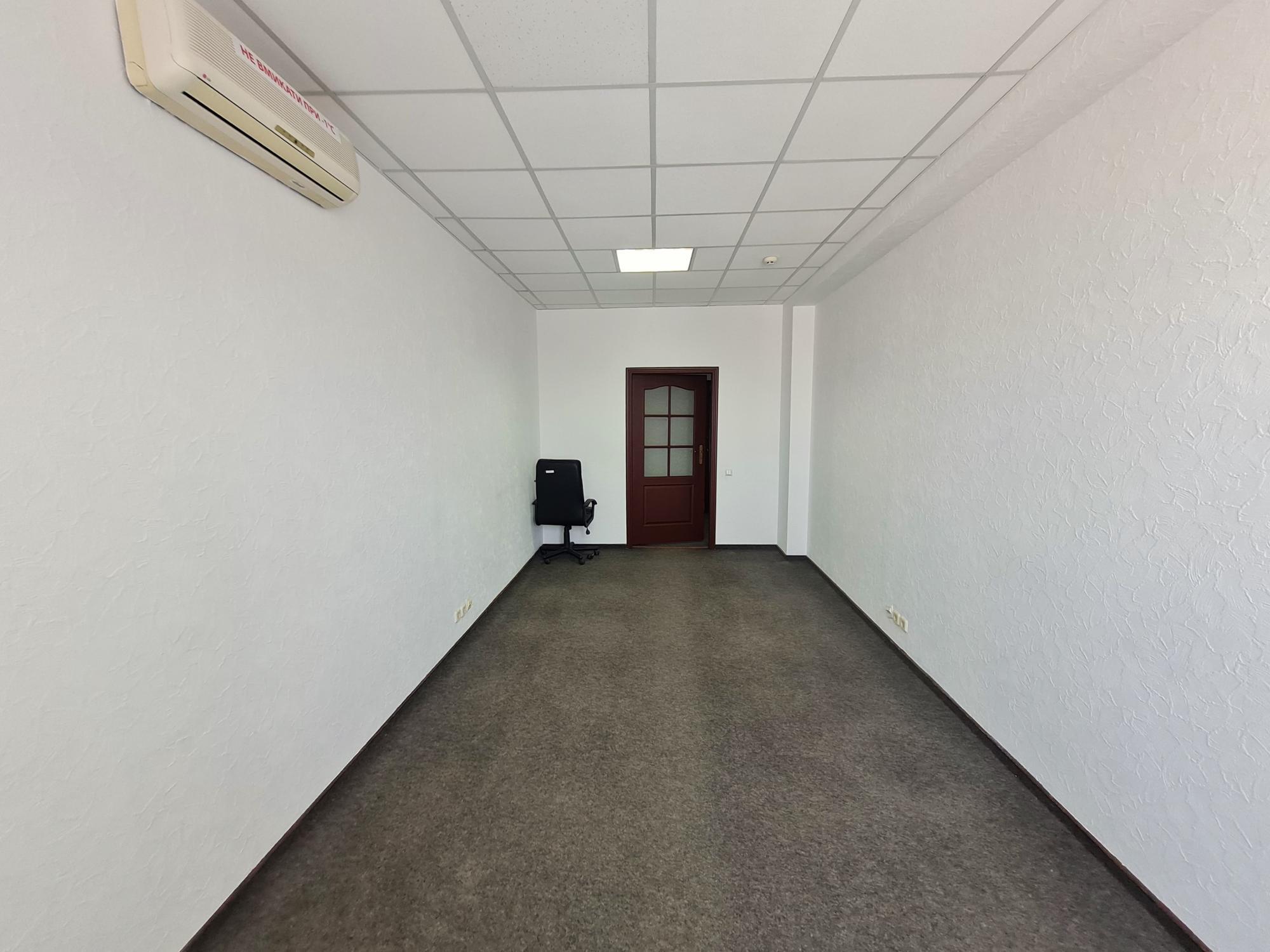 Аренда офиса 99.9 м², Степана Бандеры просп., 6