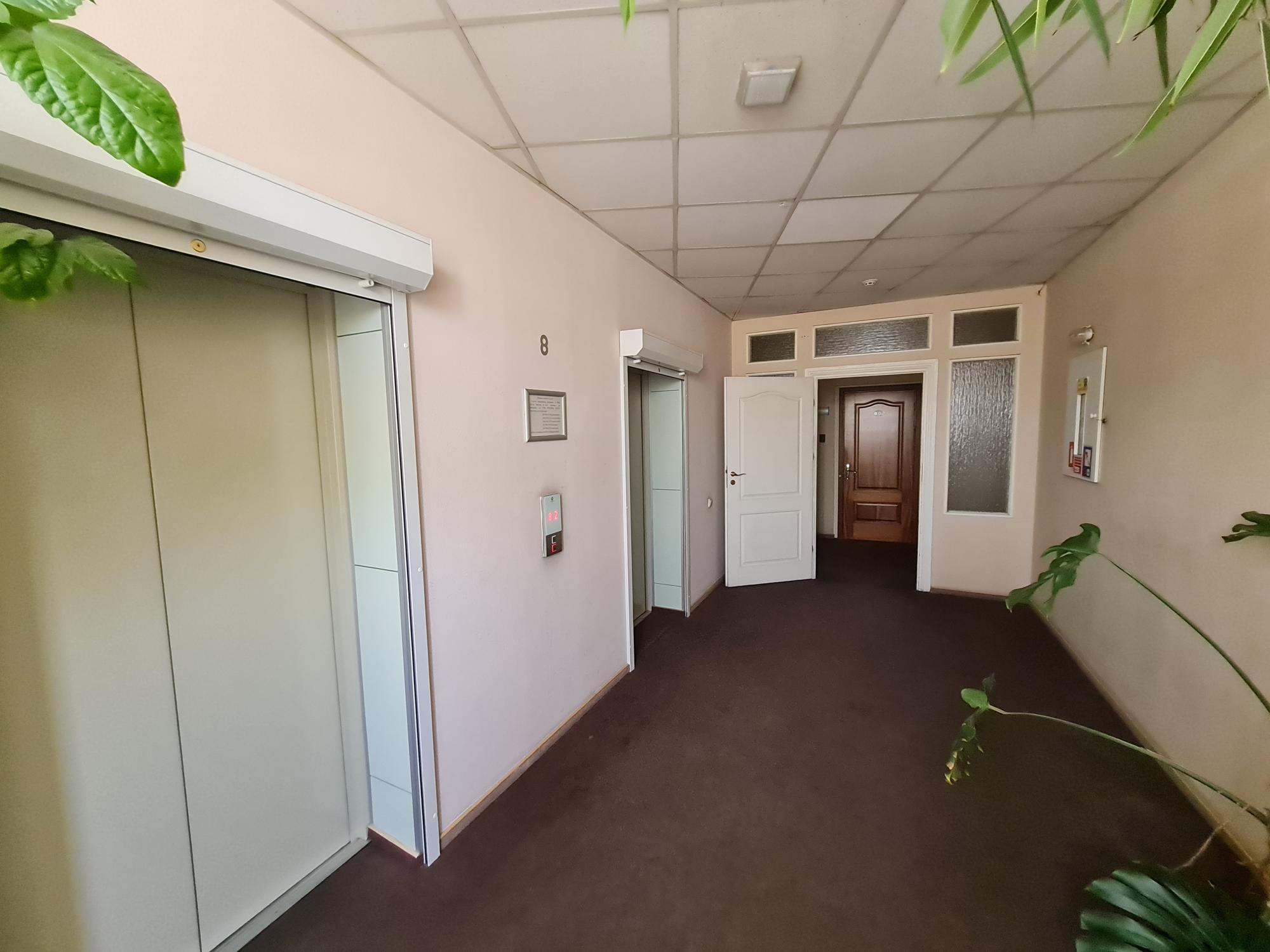 Аренда офиса 99.9 м², Степана Бандеры просп., 6
