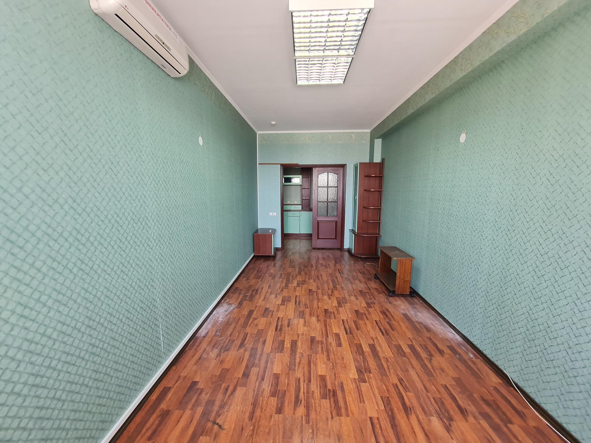 Аренда офиса 99.9 м², Степана Бандеры просп., 6