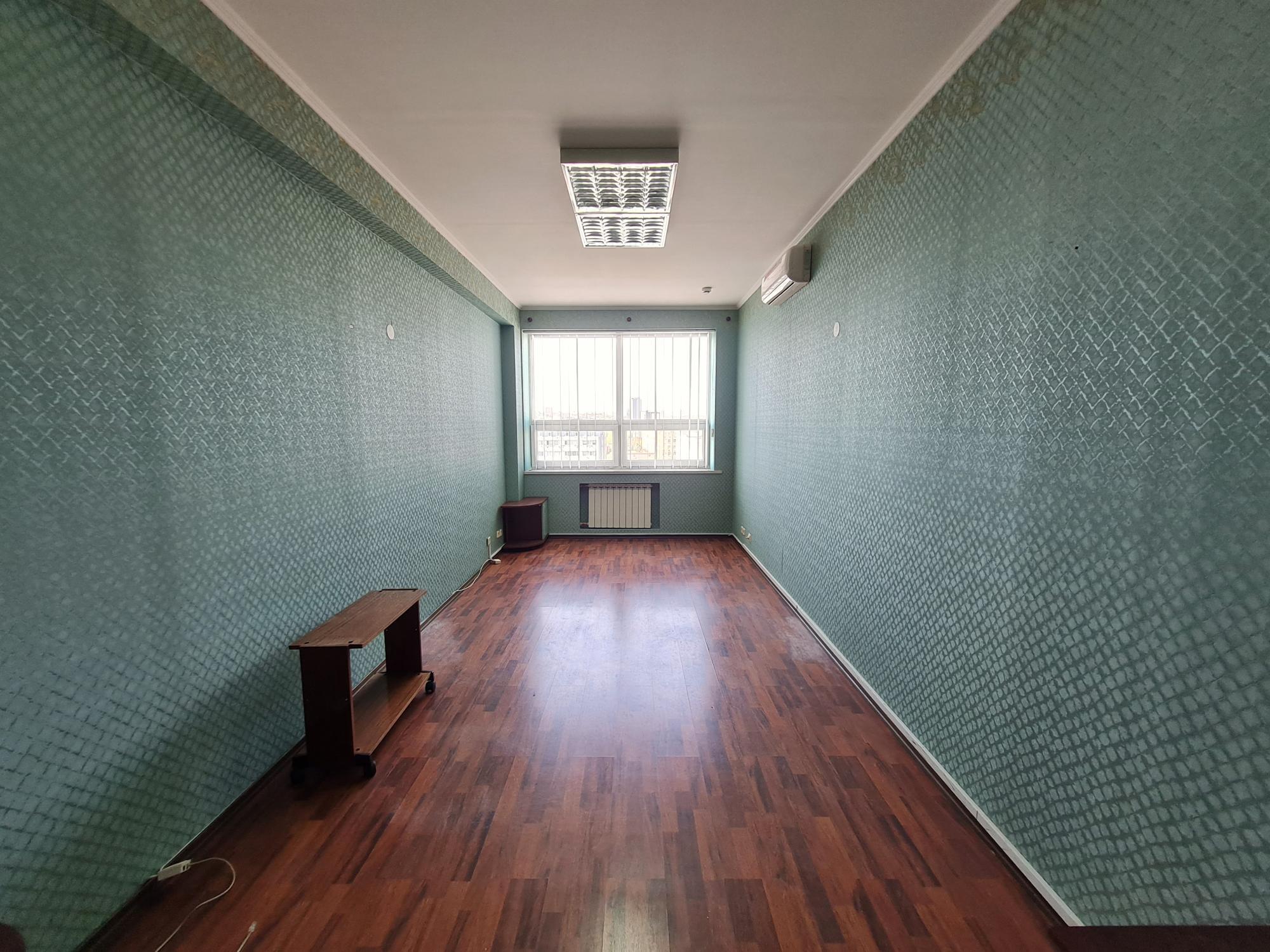 Аренда офиса 99.9 м², Степана Бандеры просп., 6