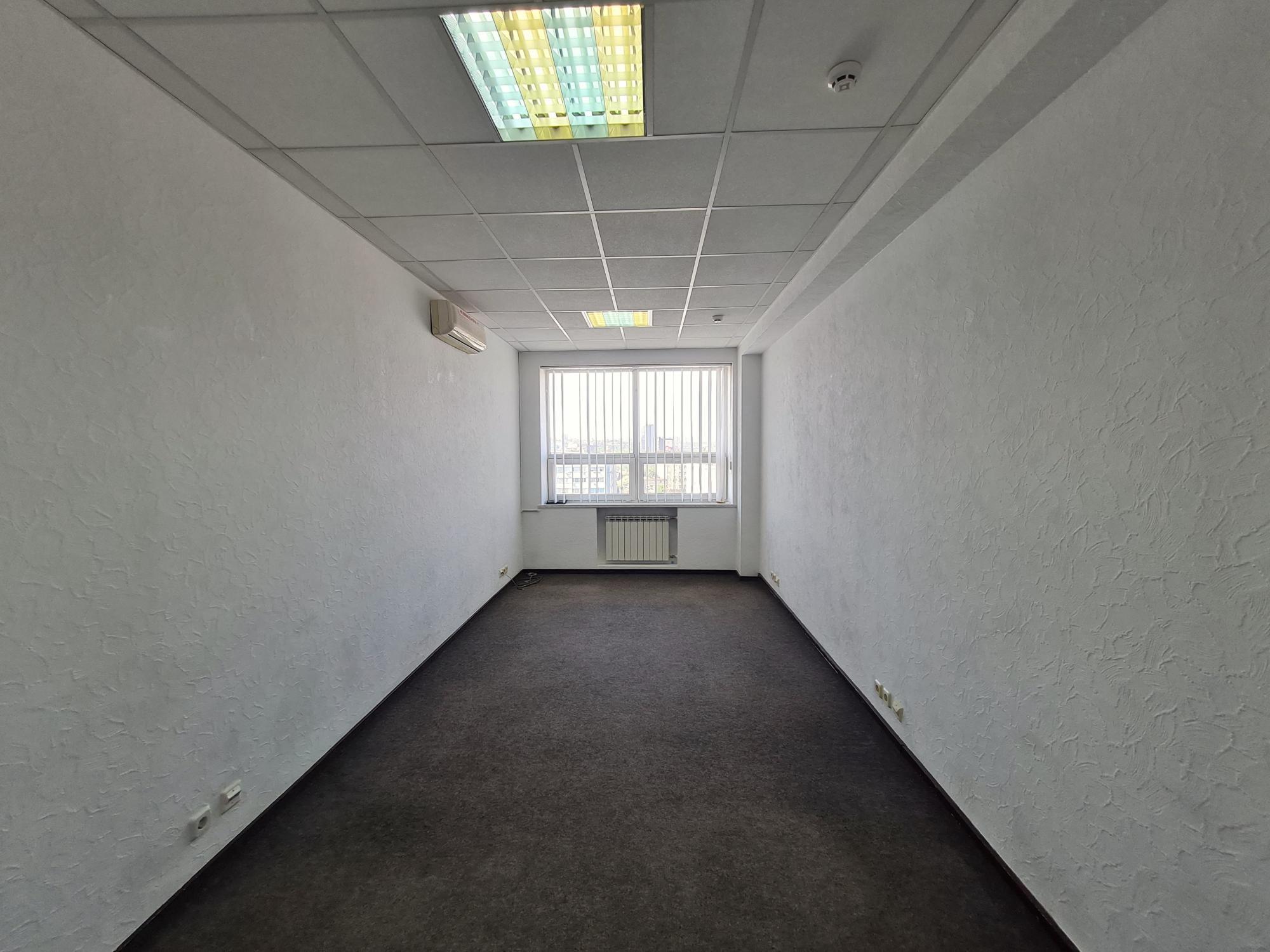 Аренда офиса 99.9 м², Степана Бандеры просп., 6