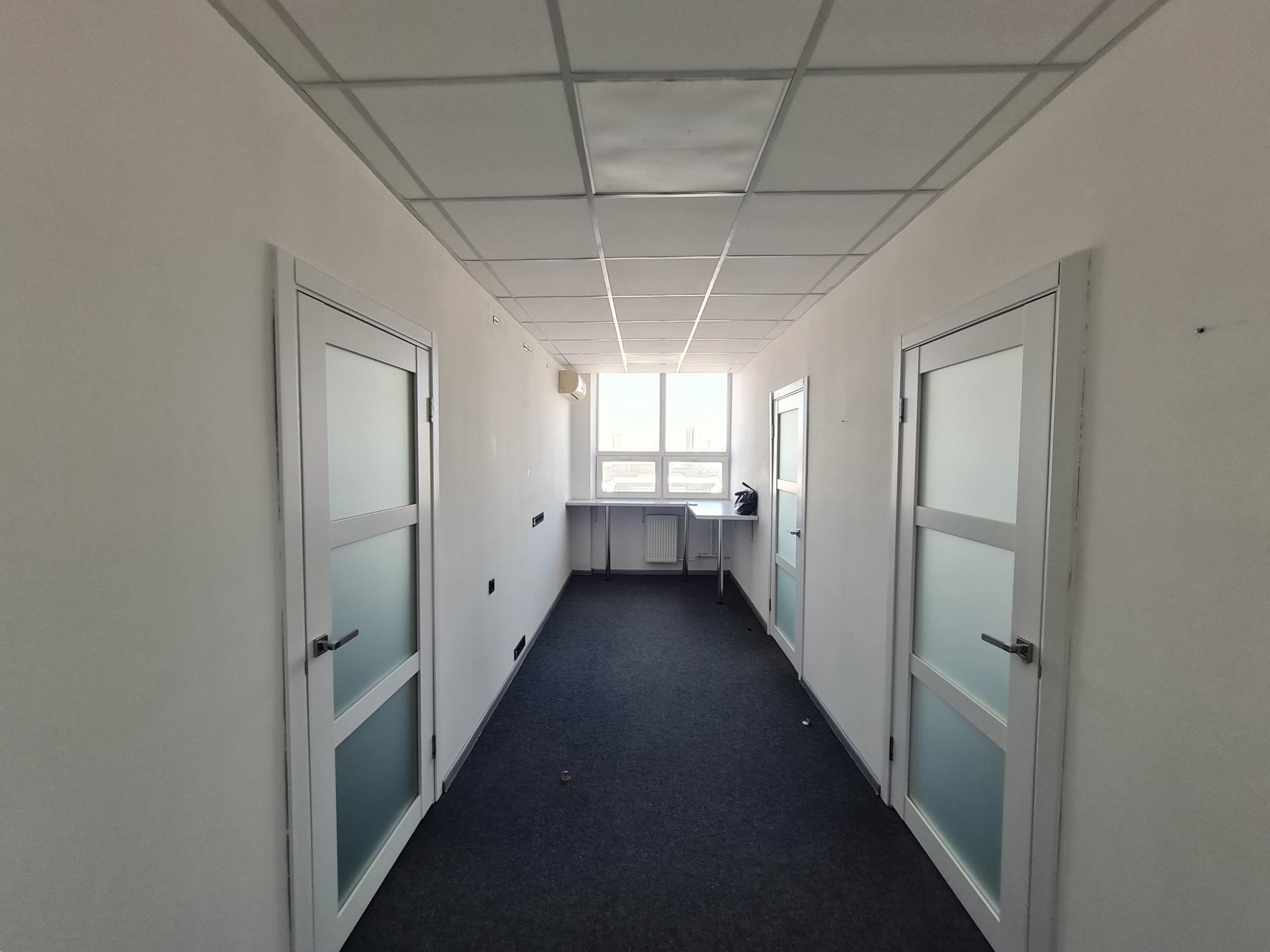 Аренда офиса 67.4 м², Степана Бандеры просп., 6