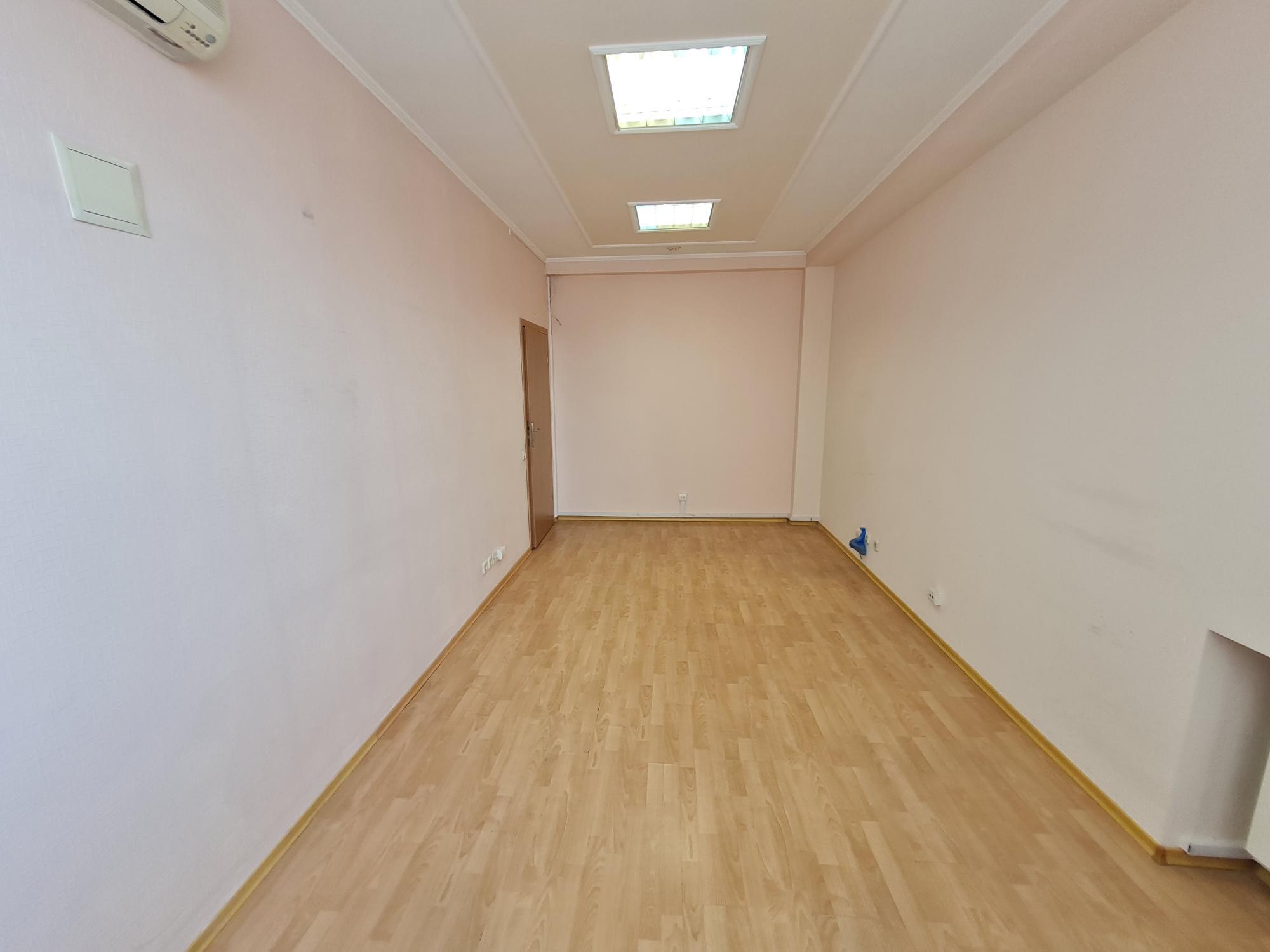 Аренда офиса 80.7 м², Степана Бандеры просп., 6