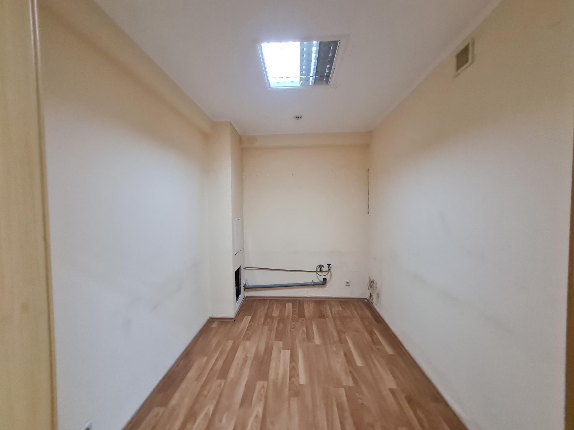 Аренда офиса 80.7 м², Степана Бандеры просп., 6