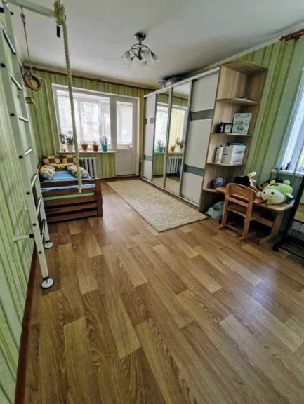 Продаж 3-кімнатної квартири 63 м², Романа Атаманюка вул.