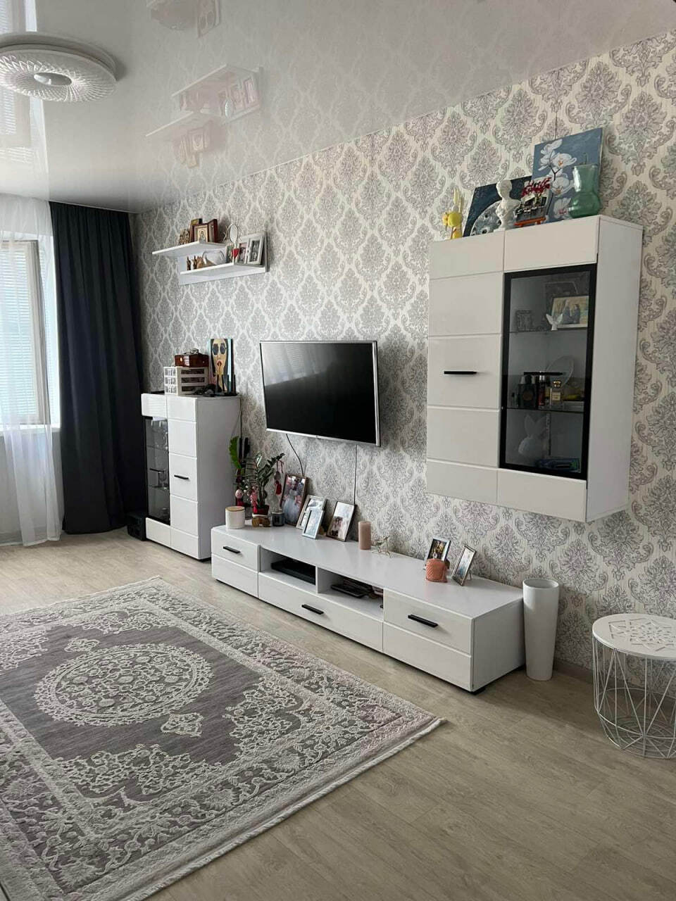 Продажа 3-комнатной квартиры 65 м², Михаила Лушпы просп.