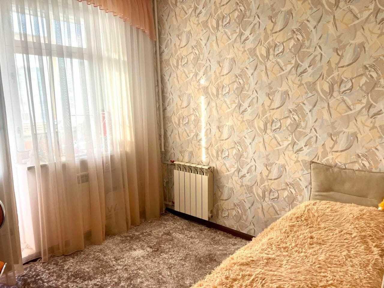 Продажа 3-комнатной квартиры 65 м², Михаила Лушпы просп.