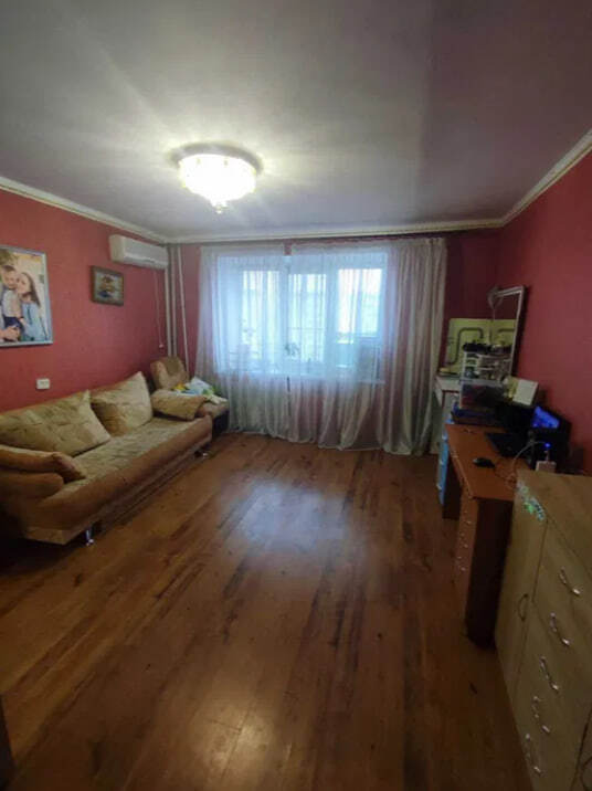 Продажа 3-комнатной квартиры 63.4 м², Героев Крут ул.