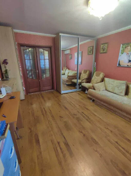 Продажа 3-комнатной квартиры 63.4 м², Героев Крут ул.