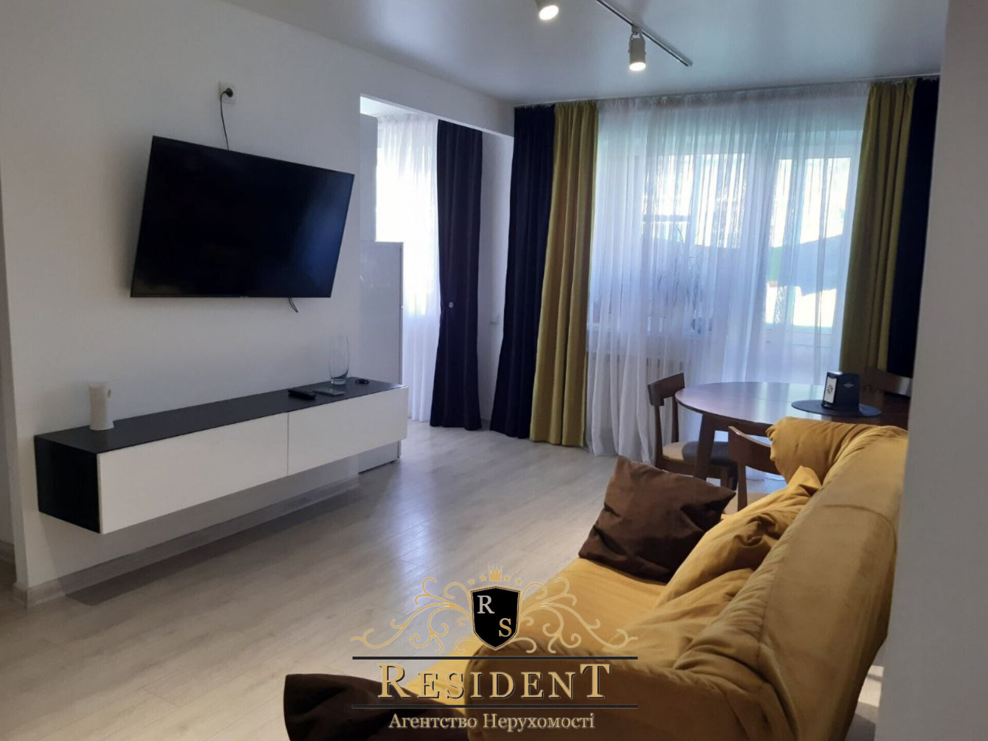 Аренда 2-комнатной квартиры 56 м², Дмитрия Яворницкого просп., 6
