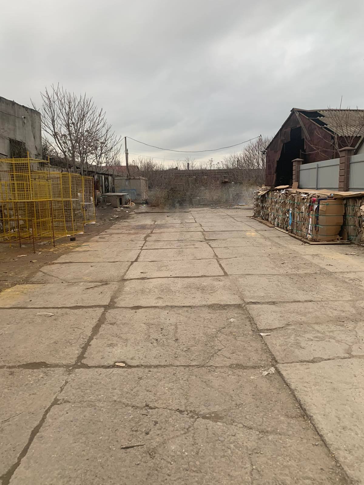 Продаж виробничого приміщення 2000 м², Долинская вул., ул.5а
