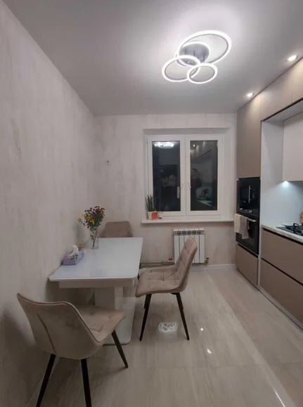 Продажа 3-комнатной квартиры 63 м², Интернационалистов ул.