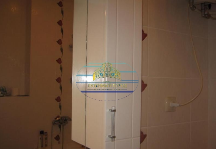 Продаж 1-кімнатної квартири 52 м², Інглезі вул.