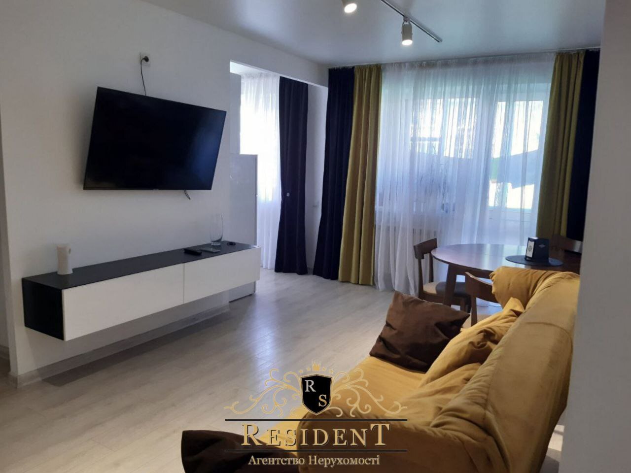 Аренда 2-комнатной квартиры 56 м², Дмитрия Яворницкого просп., 6