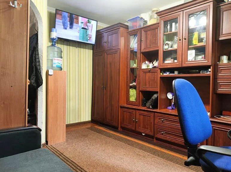 Продажа двух комнат, Героев Крут ул.