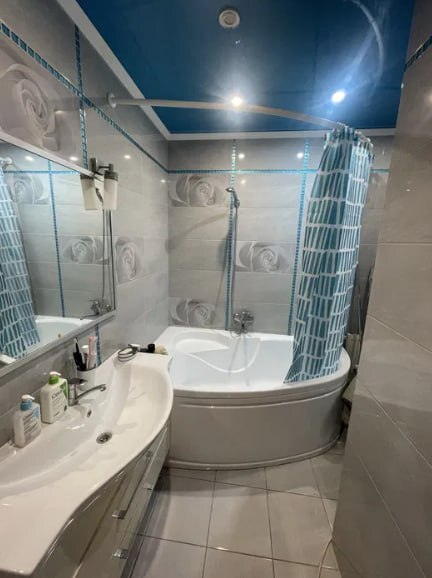 Продажа 4-комнатной квартиры 127 м², Харьковская ул.