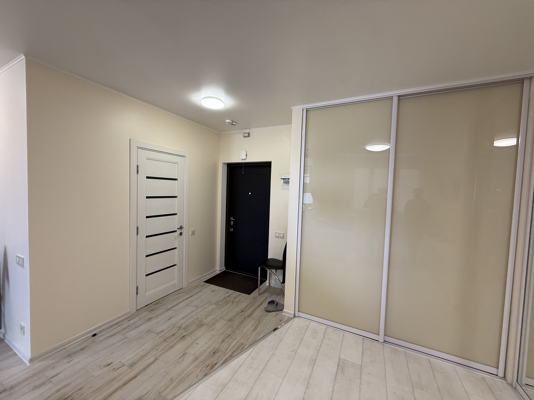 Продаж 1-кімнатної квартири 46 м², Харківська вул., 6/1