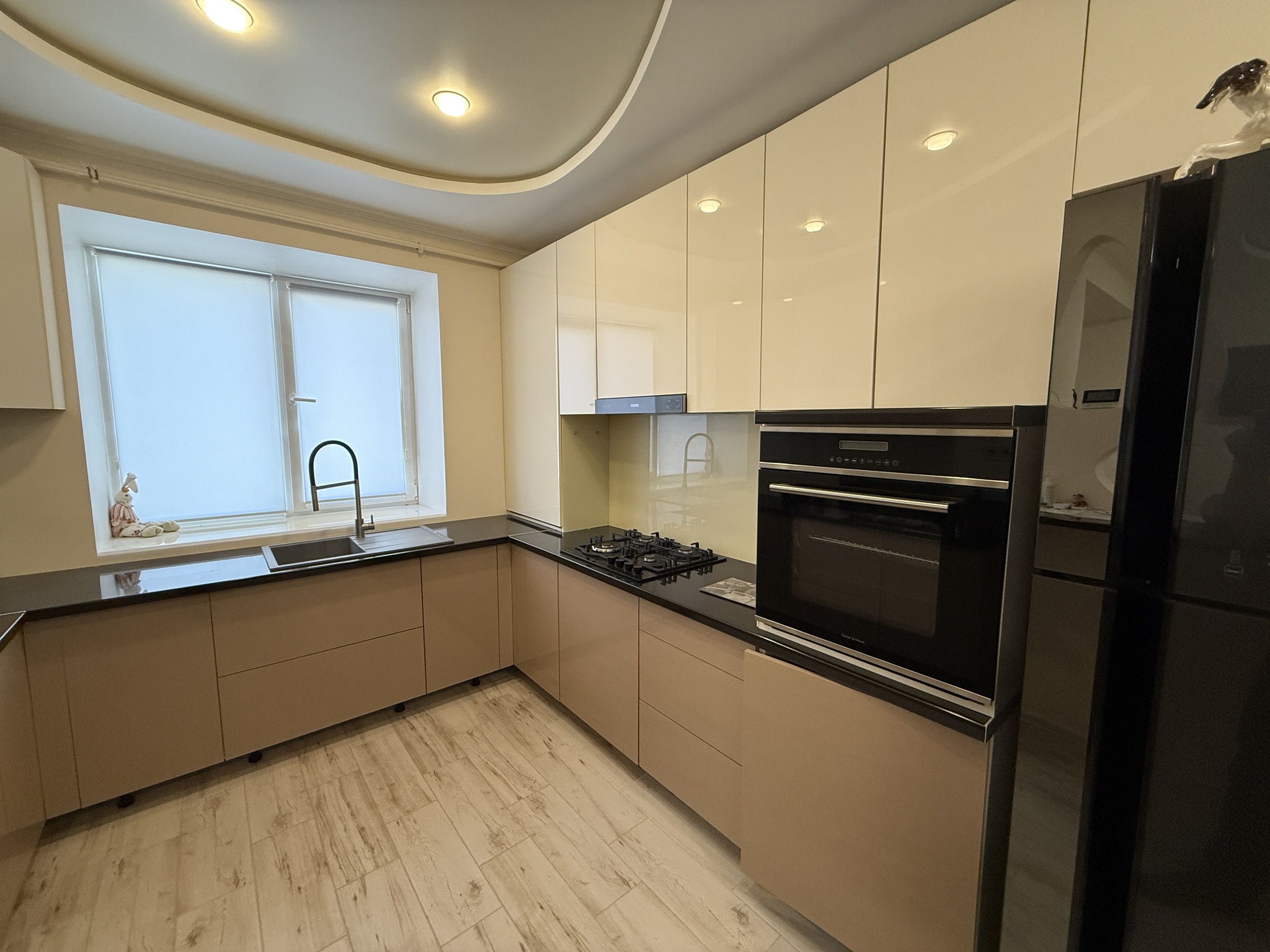 Продаж 1-кімнатної квартири 46 м², Харківська вул., 6/1