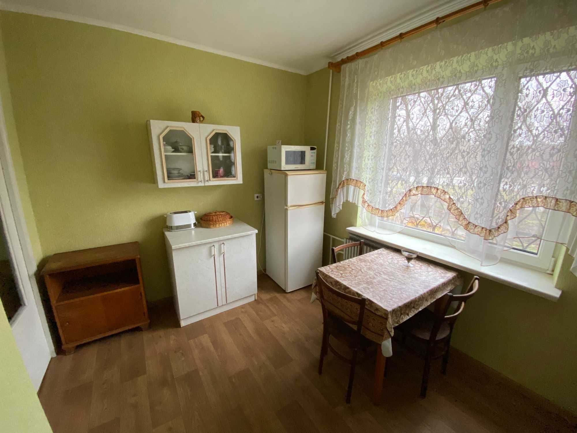 Оренда 1-кімнатної квартири 39 м², Шолохова вул.