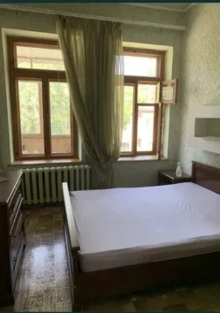 Продажа 3-комнатной квартиры 68 м², Святослава Храброго ул., 2