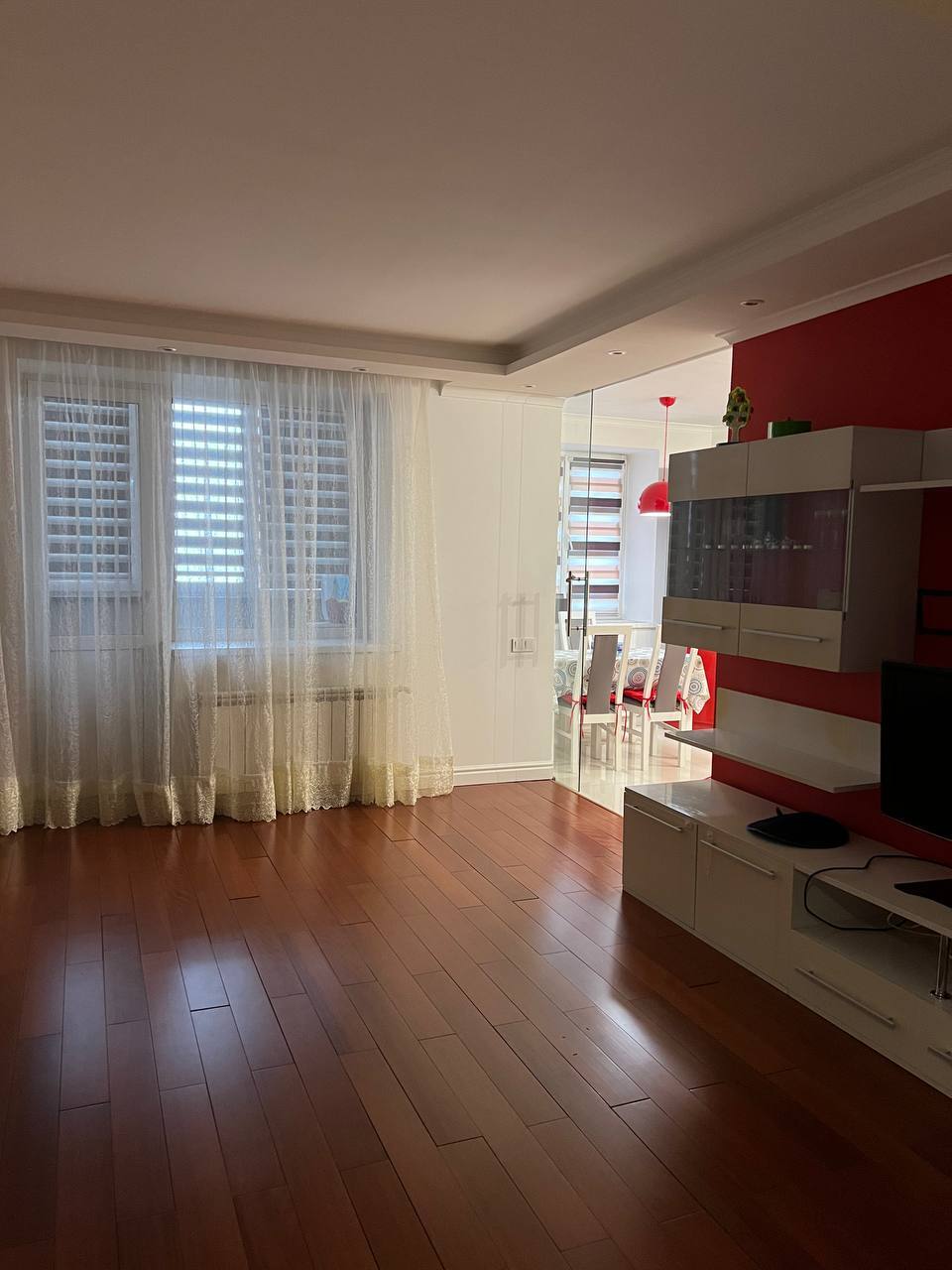 Продажа 3-комнатной квартиры 103 м², Новое Шоссе ул., 6