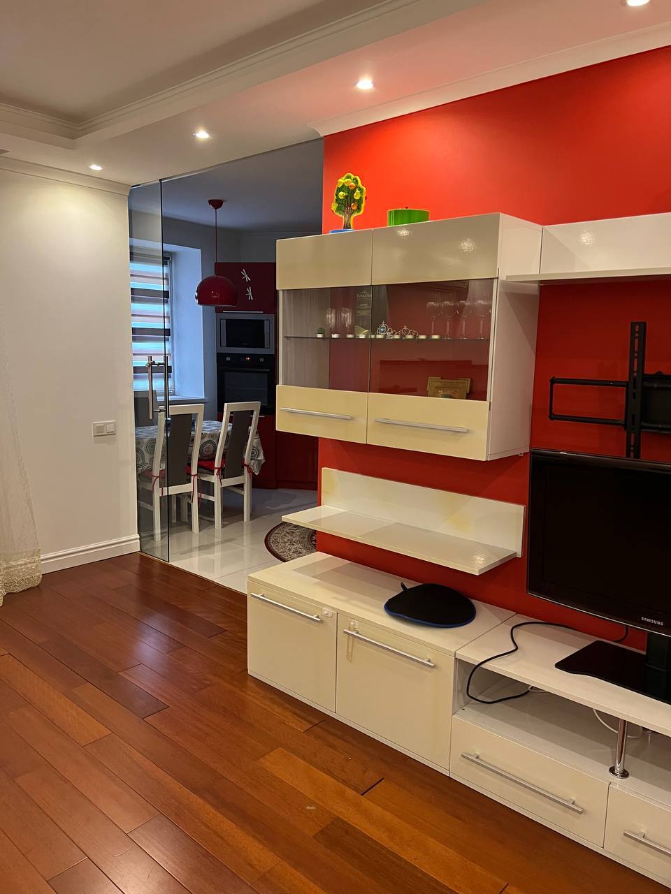 Продажа 3-комнатной квартиры 103 м², Новое Шоссе ул., 6