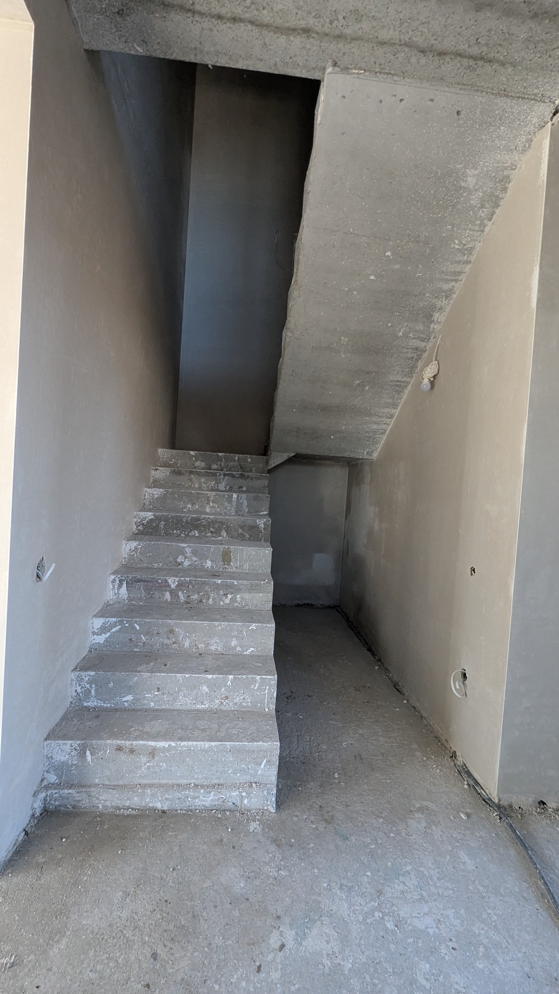 Продаж дуплексу 130 м²